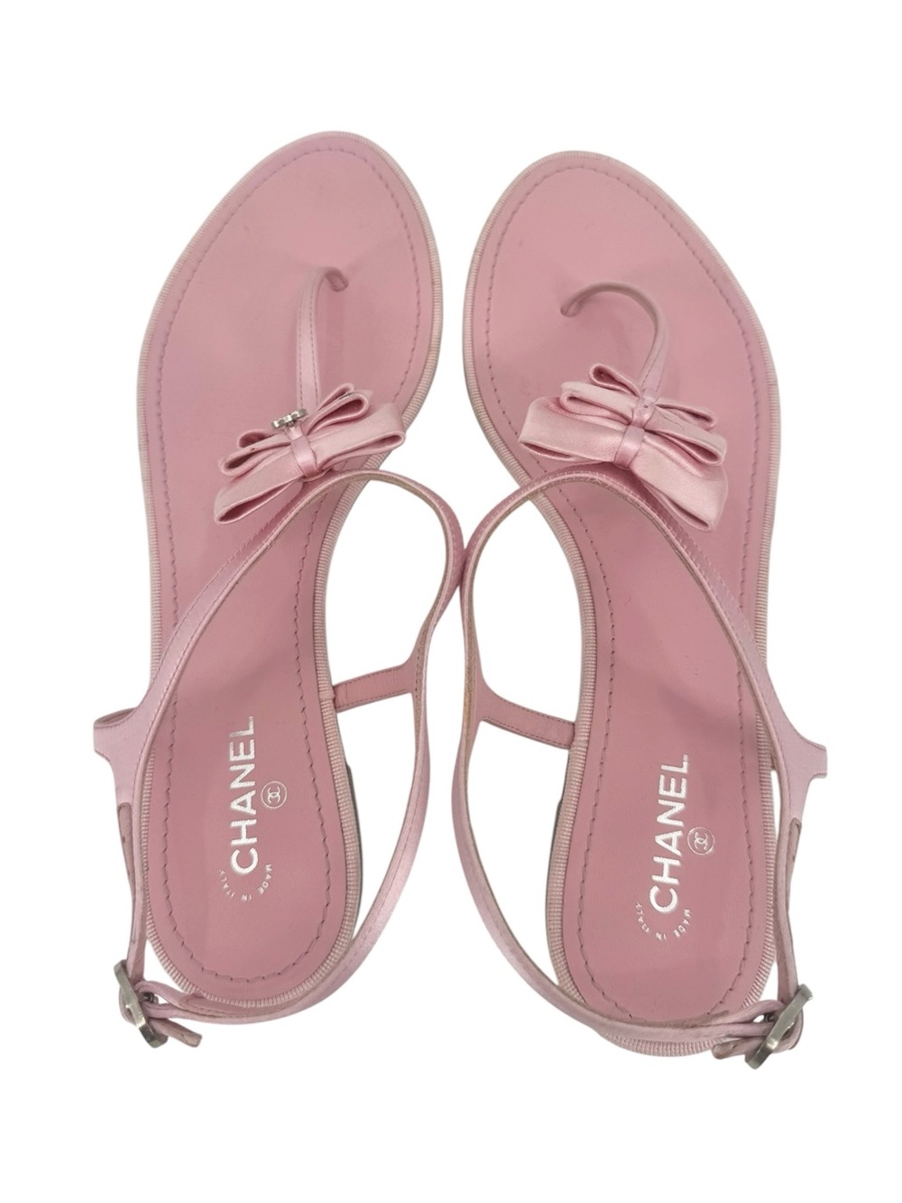 Chanel Pink Satin Bow Thong Sandals - Picture 7 of 10
